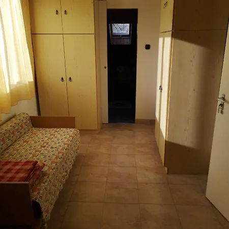 Apartament Ibolya Vendeghaz *